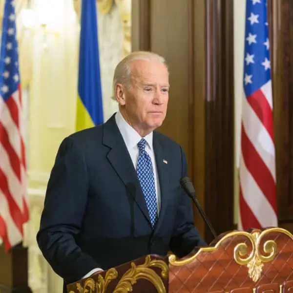 biden preve visitar polonia