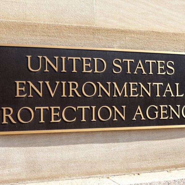 cese temporal en algunas operaciones en accidente de ohio