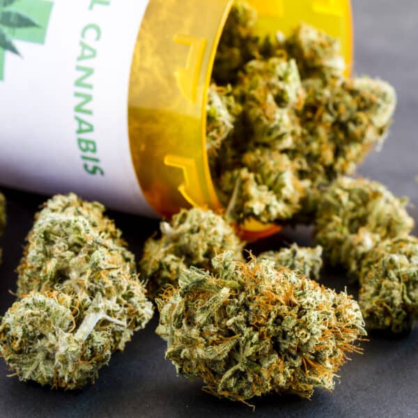 votan para rechazar el uso recreativo de la marihuana