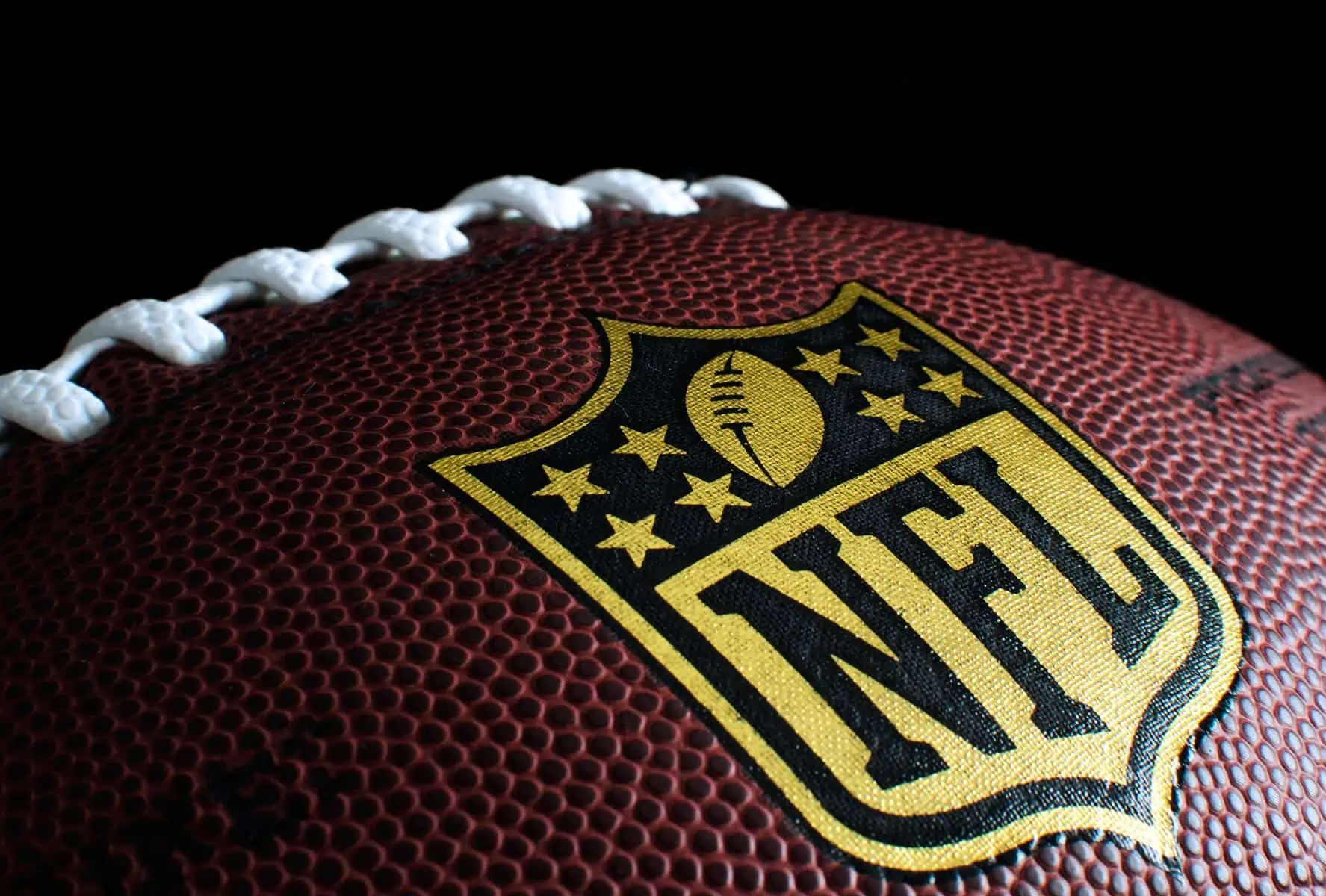 Carolina Panthers Elige al Jugador Numero 1 del Draft de la NFL