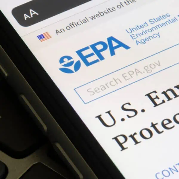 declaran alerta en una ciudad de estados unidos por el humo tras un incendio