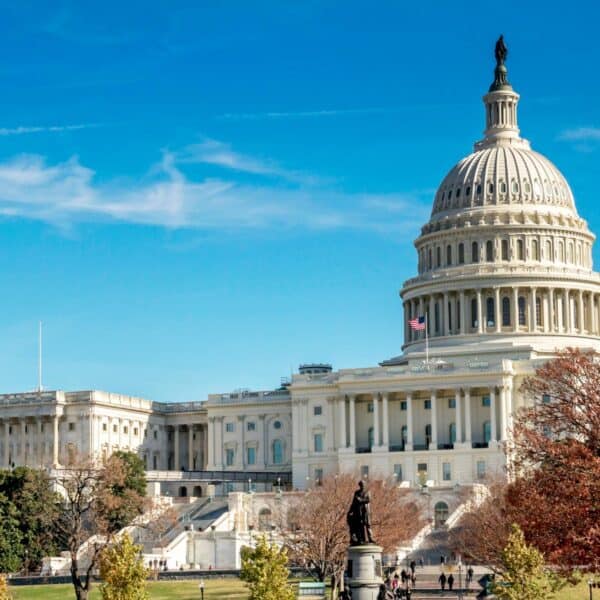 Autoridades de Washington Llegan a Acuerdo sobre Política Antidrogas