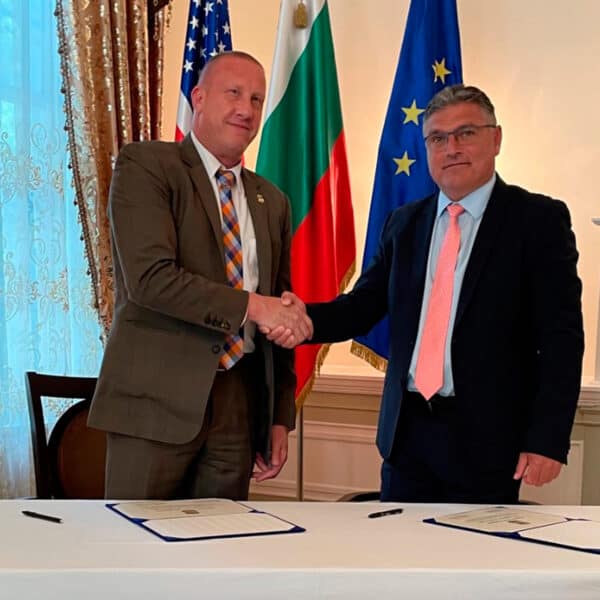 Estados Unidos Repatria Artículos de Valor Histórico y Cultural a Bulgaria