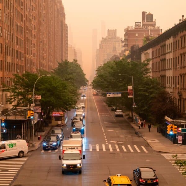 Ciudades Estadounidenses en Alerta por Humo Procedente de Canadá