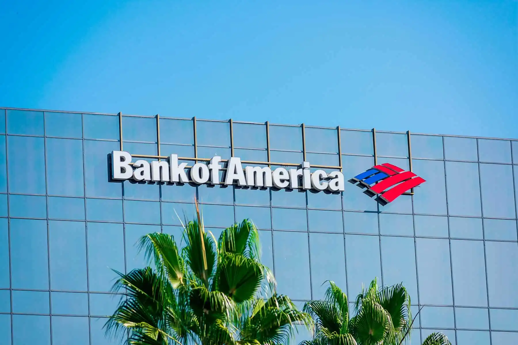 Acusado Bank of America por Practicas Bancarias Ilegales