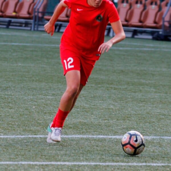 Anuncia su Retiro Destacada Jugadora de la Selección Nacional de Fútbol Femenino de Estados Unidos
