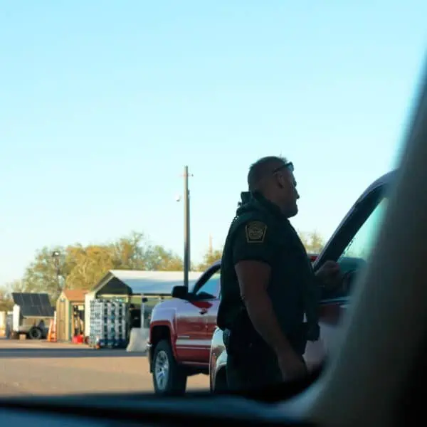 Oficiales CBP Impiden Contrabando de Personas en Hebbronville